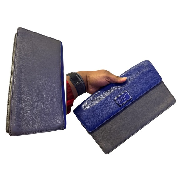 MARC BY MARC JACOBS BLUE AND GRAY CLUTCH WITH DUST BAG - Picture 10 of 15